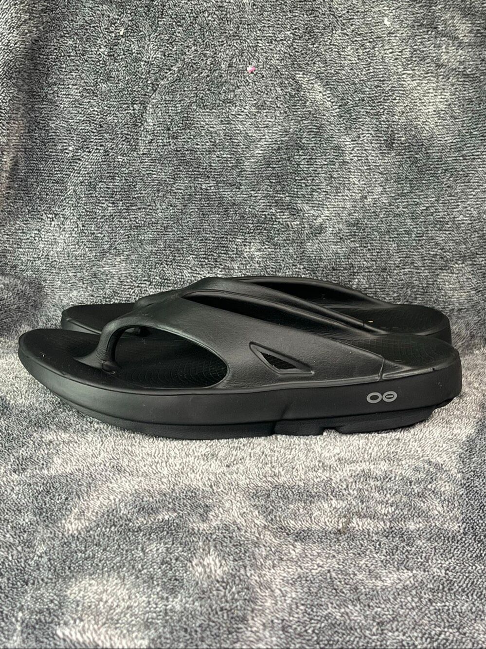 OOFOS OOriginal Recovery Sandals Black Flip Flop Womens 9 Mens 7⁠